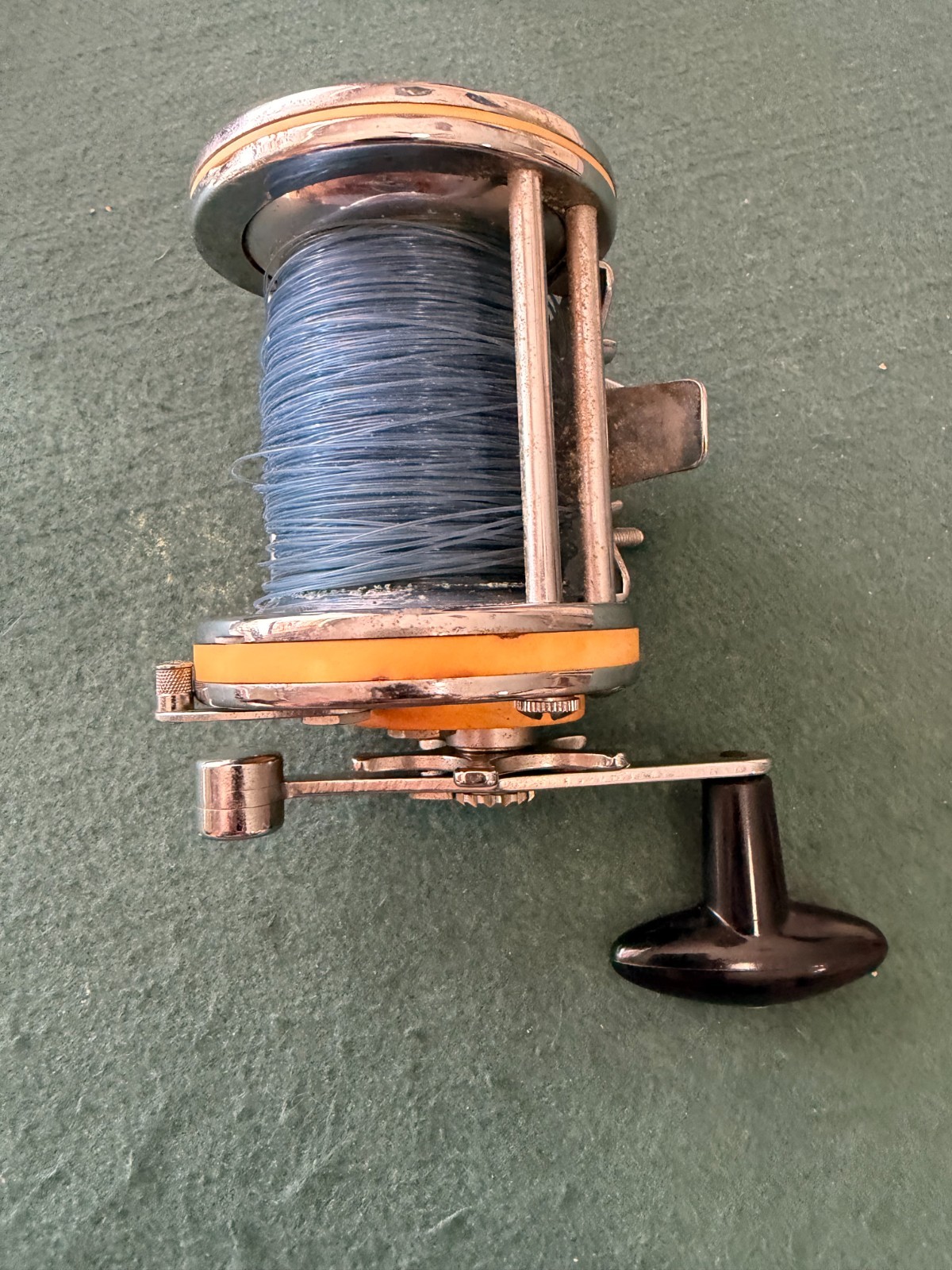 Vintage Garcia Mitchell 600A Trolling Fishing Reel w/rod clamp-Made in France