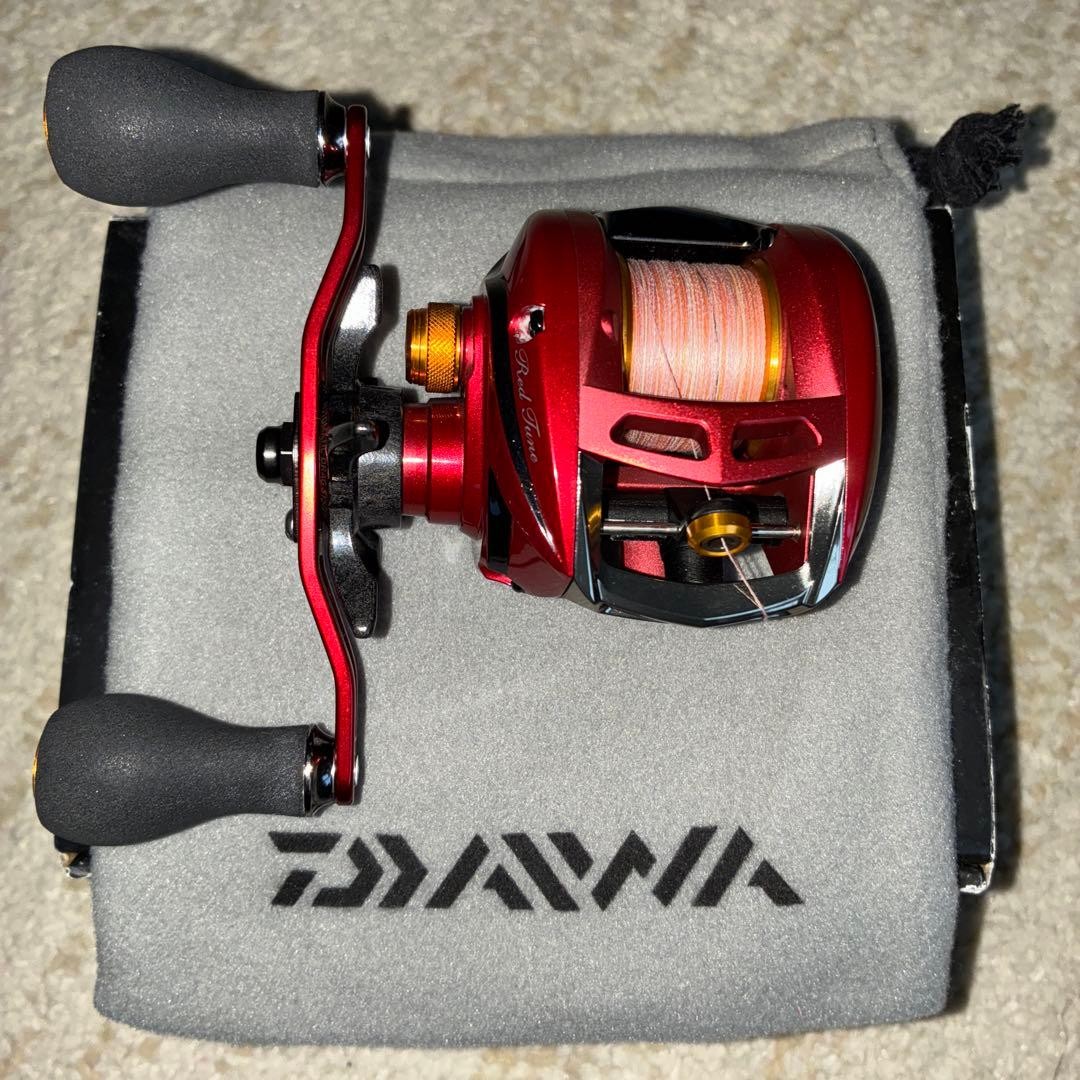 Daiwa Air Dread Tune 100SH Red Baitcasting Reel 145g ADS Case – From JAPAN