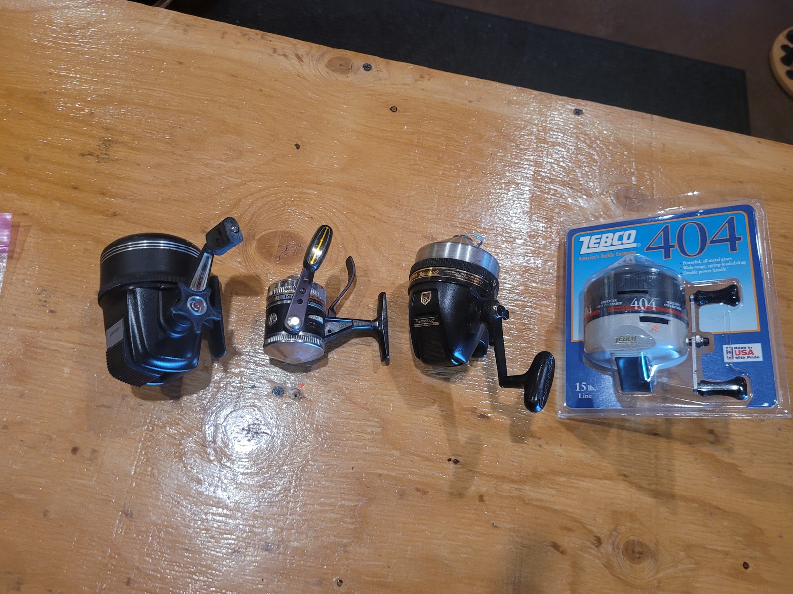 Vintage Zebco Fishing Reels Lot – 404, Pro Staff, Johnson & More (4 Total)