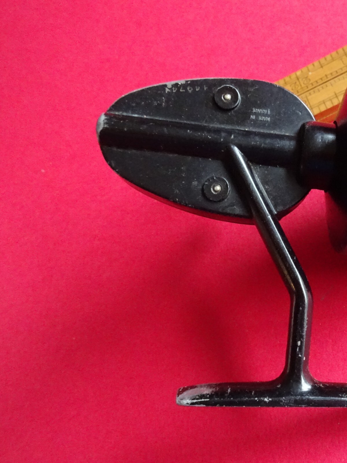 VINTAGE RIGHT HAND WIND 4TH MODEL MITCHELL (300SIZE) WORKING WITH FAULT SOLD A/F