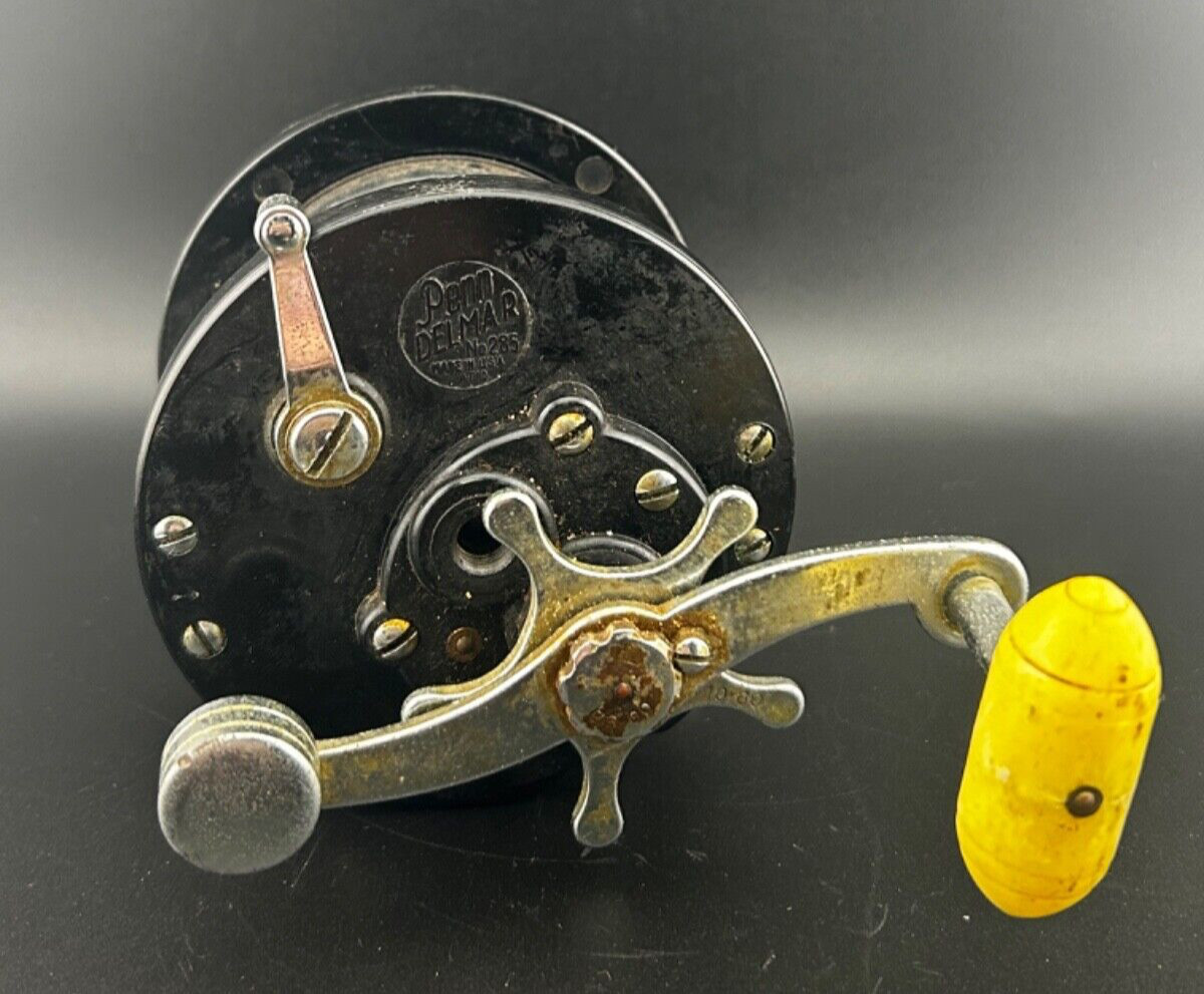 PENN DELMAR No. 285 Salt Water Bait Casting FISHING REEL Yellow Knob Made in USA