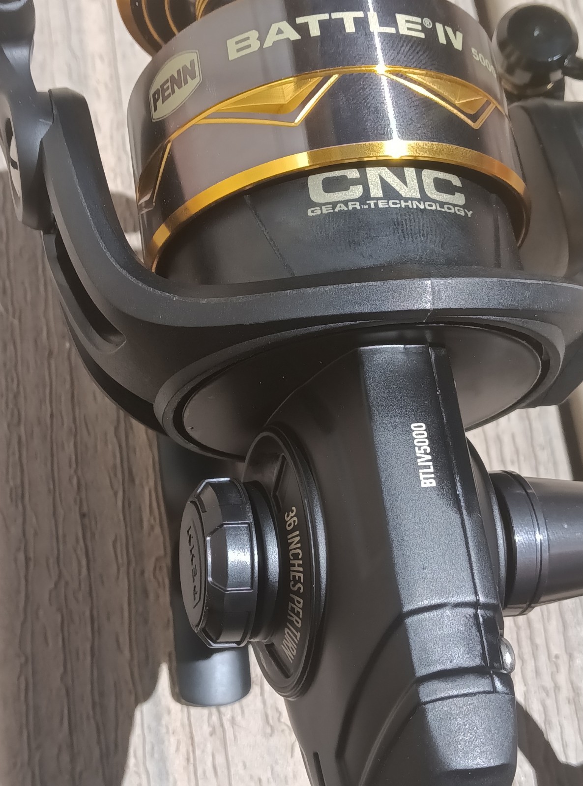 Penn Battle IV 5000 Spinning Reel | CNC Gear, HT-100 Drag, Sealed Bearings