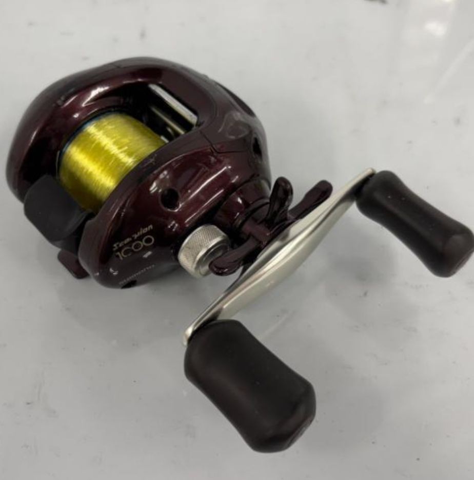 Shimano Scorpion 1000 RH431 Bait Reel Fishing Supplies Used
