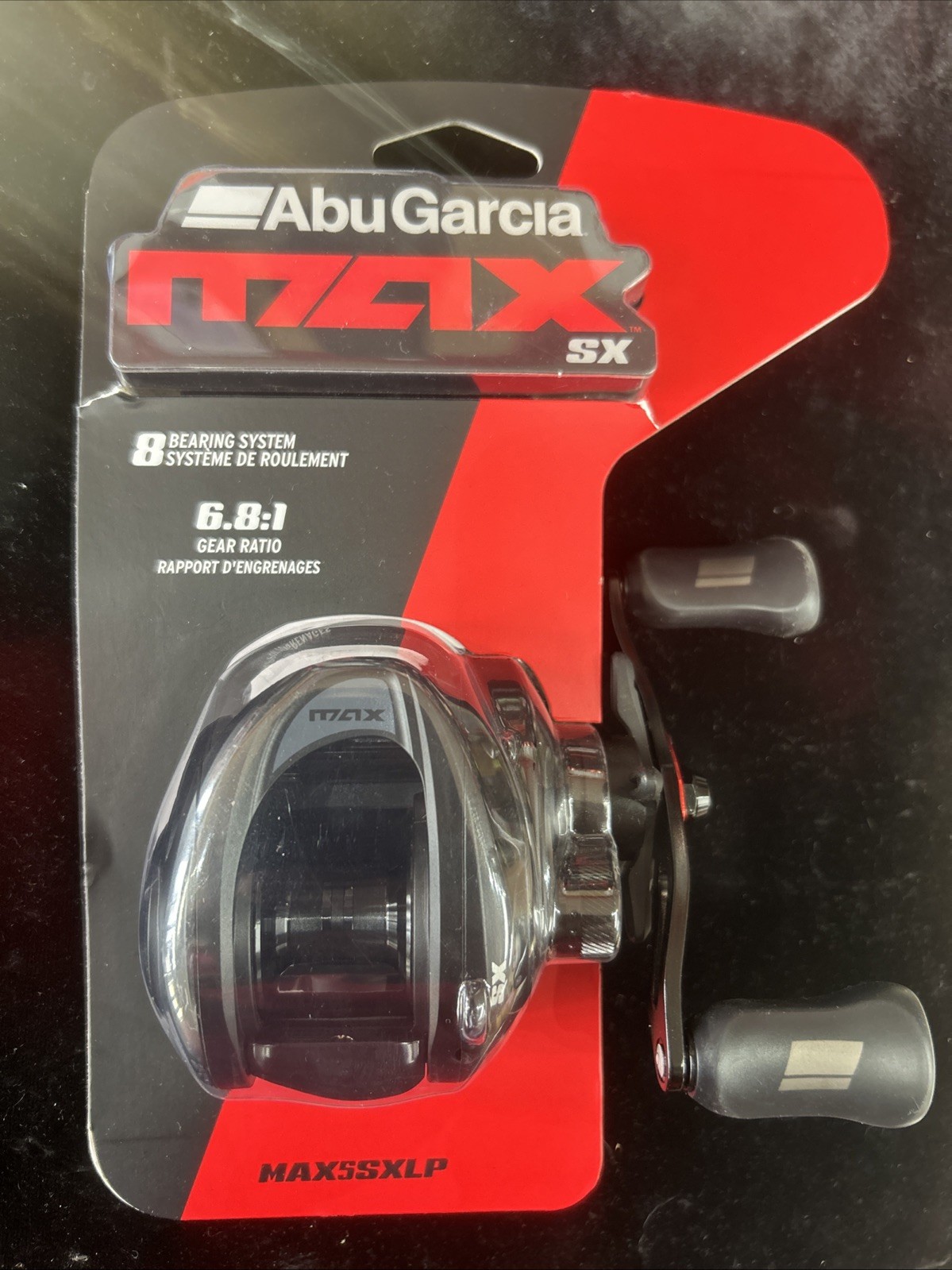Abu Garcia MaxSX Baitcast Reel 7+1 Bearings 6.8:1 Gear Ratio Black MAX5SXLP