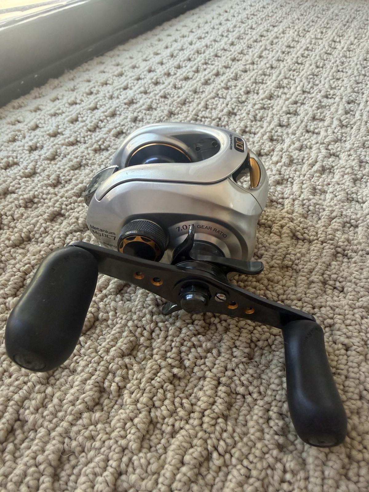 Shimano Metanium Mg DC7 7.0:1 Right-Hand 10BB Low Profile Lot of 2 w/ Cases