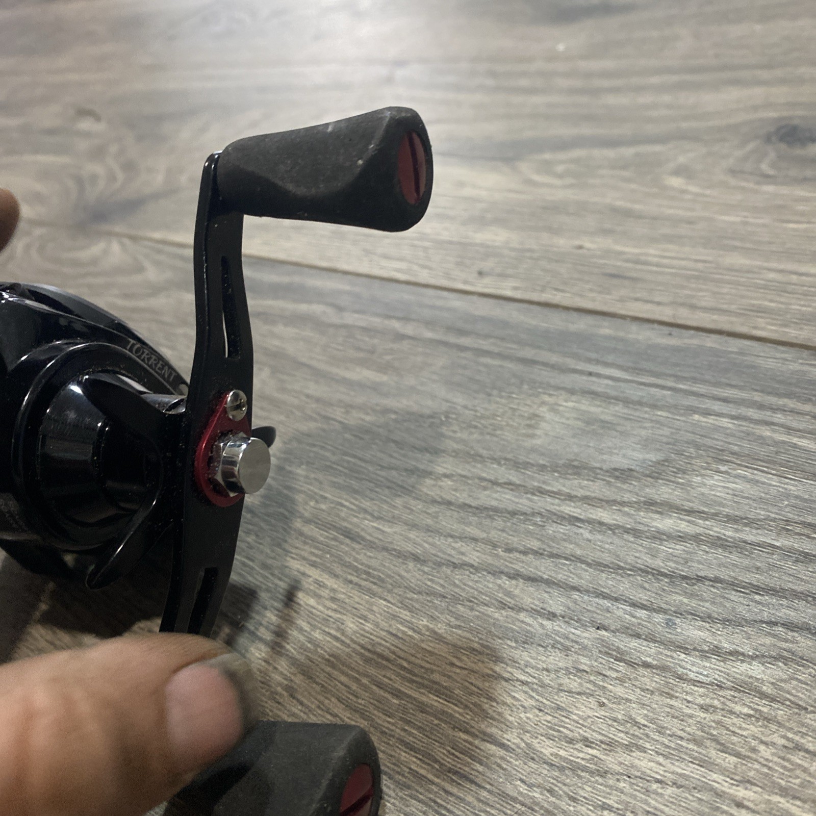 Piscifun Torrent LEFT Handed 7.1:1 Baitcasting Reel 18LB Carbon Fiber Drag