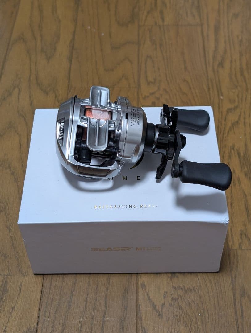 Seasir M1ULTRA MAG Baitcasting Reel with Spare Spool Used Japan