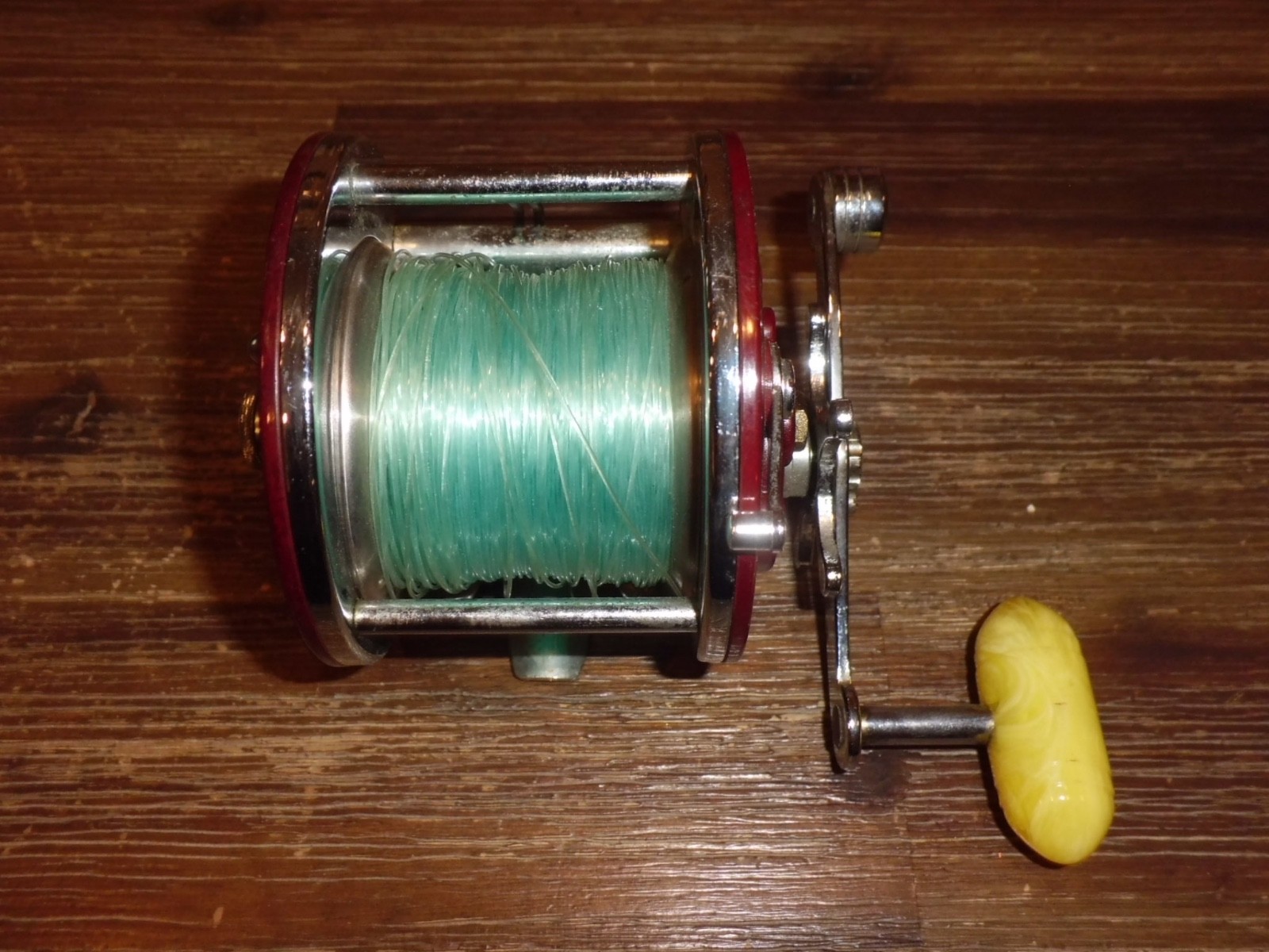 Vintage PENN Peer Level Wind 309 Conventional Reel made in USA