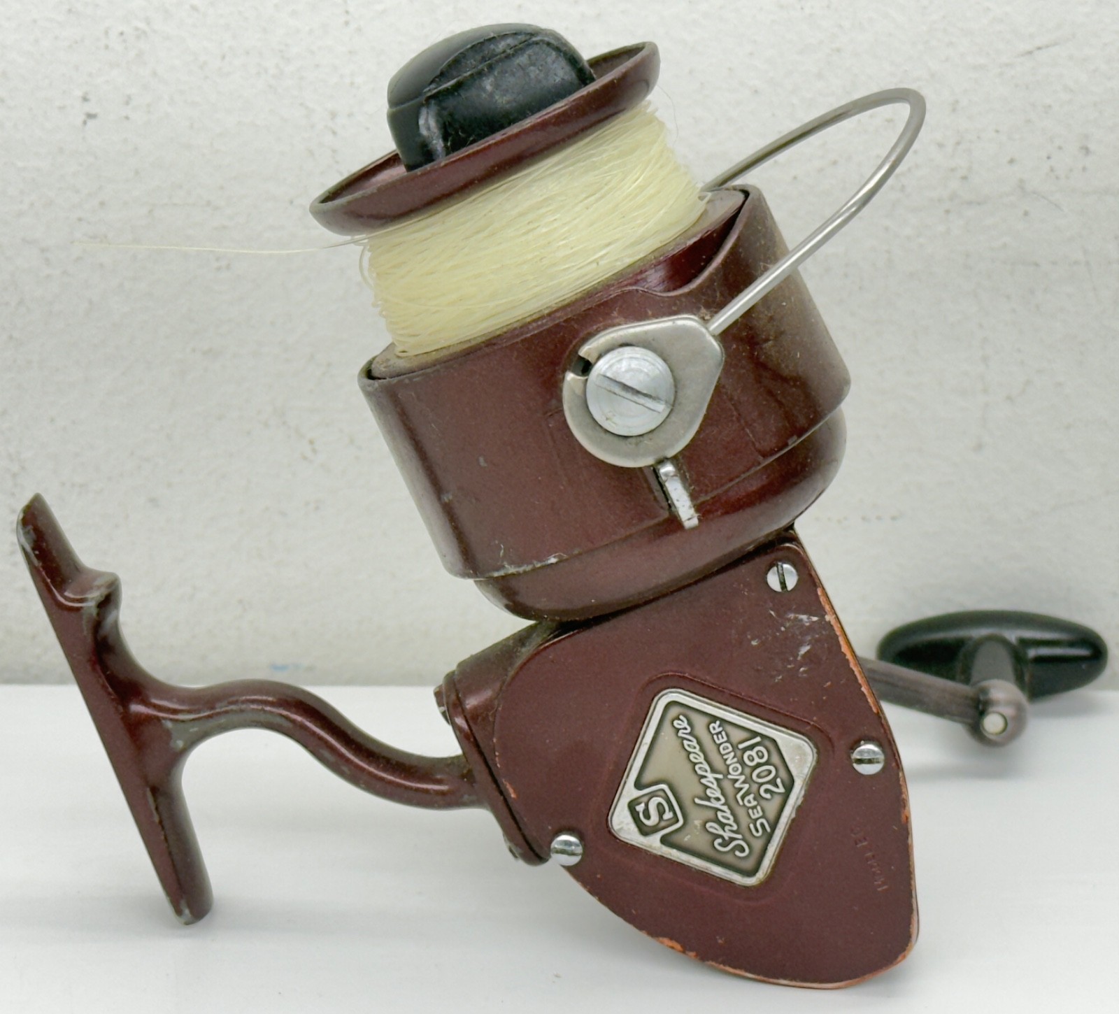 Vintage Shakespeare Sea Wonder 2081 Open Face Spinning Reel Fishing Purple USA