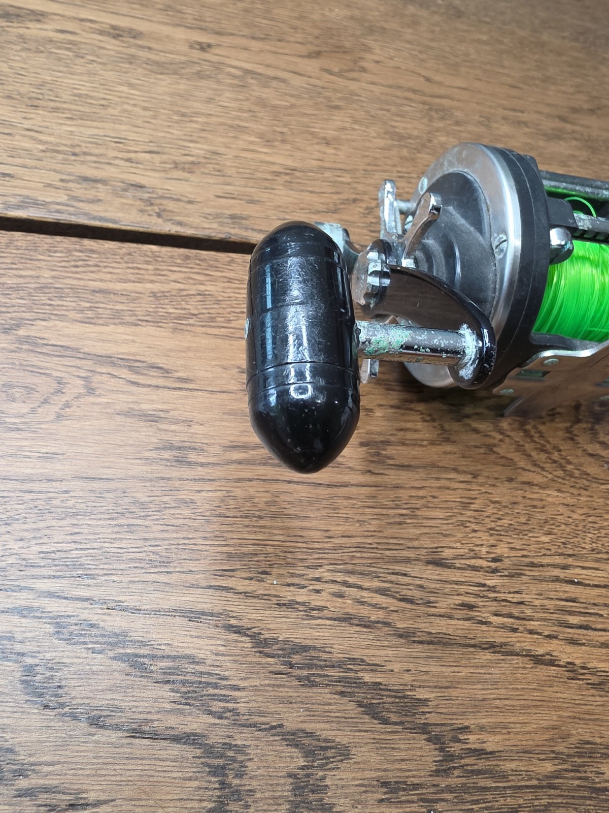 Penn 320 GTi Graphite Fishing Reel Vintage Made in U.S.A.