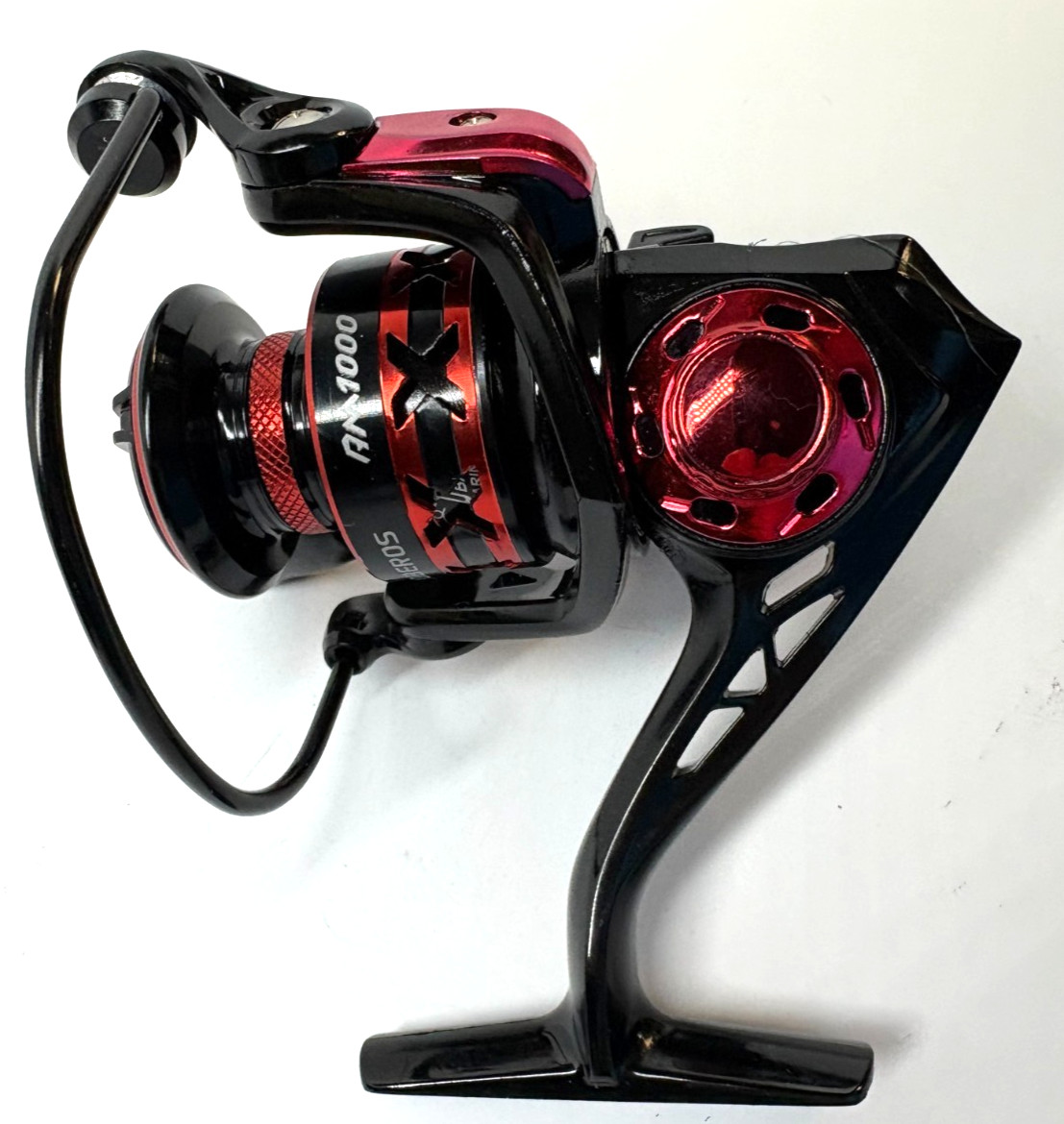 AM1000 Spinning Fishing Reel 5.2:1 Wheel Plastics Including Fishing Line