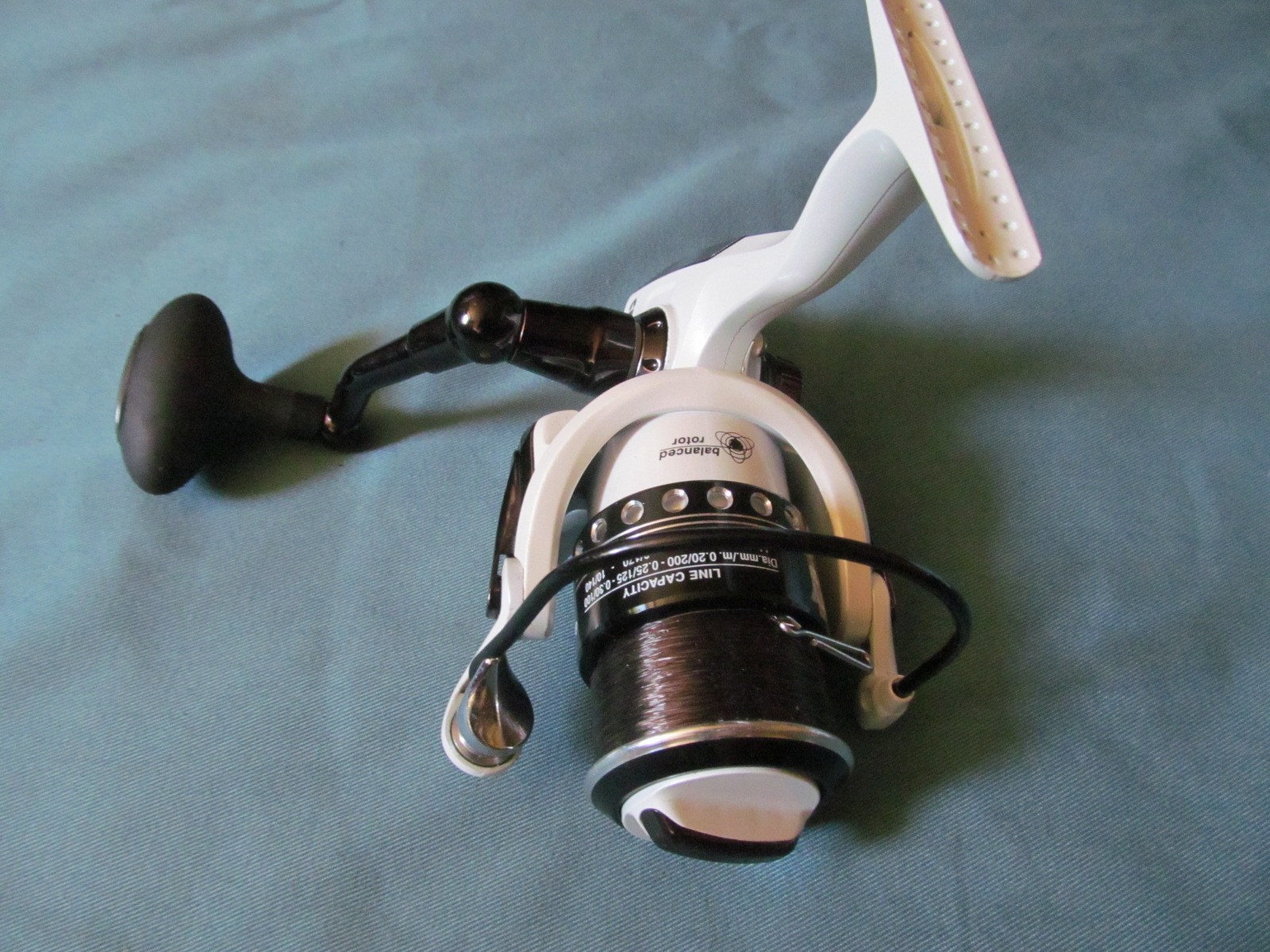 Grauvell Titan Sport City F30 Spinning Fishing Reel Drop Shot