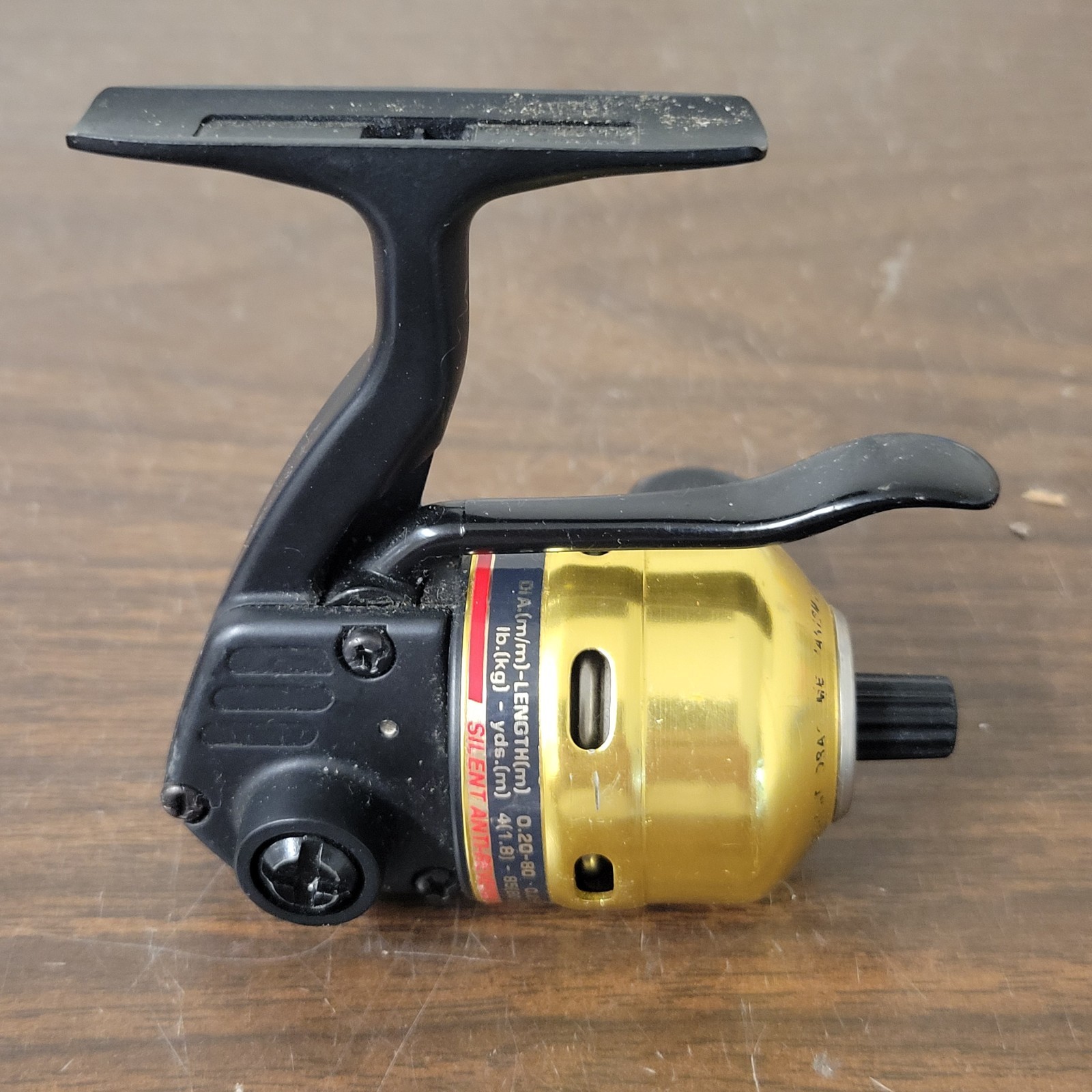 Vintage Gold Daiwa US40XA Reel Underspin Trigger Cast Reel #3