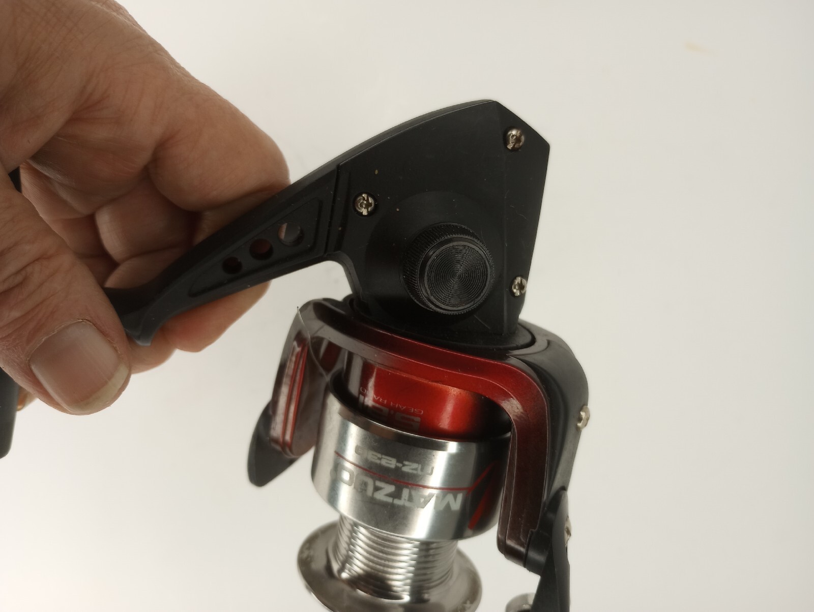 Matzuo MZ-230 Spinning Fishing Reel 2 Ball Bearing R&L Hand