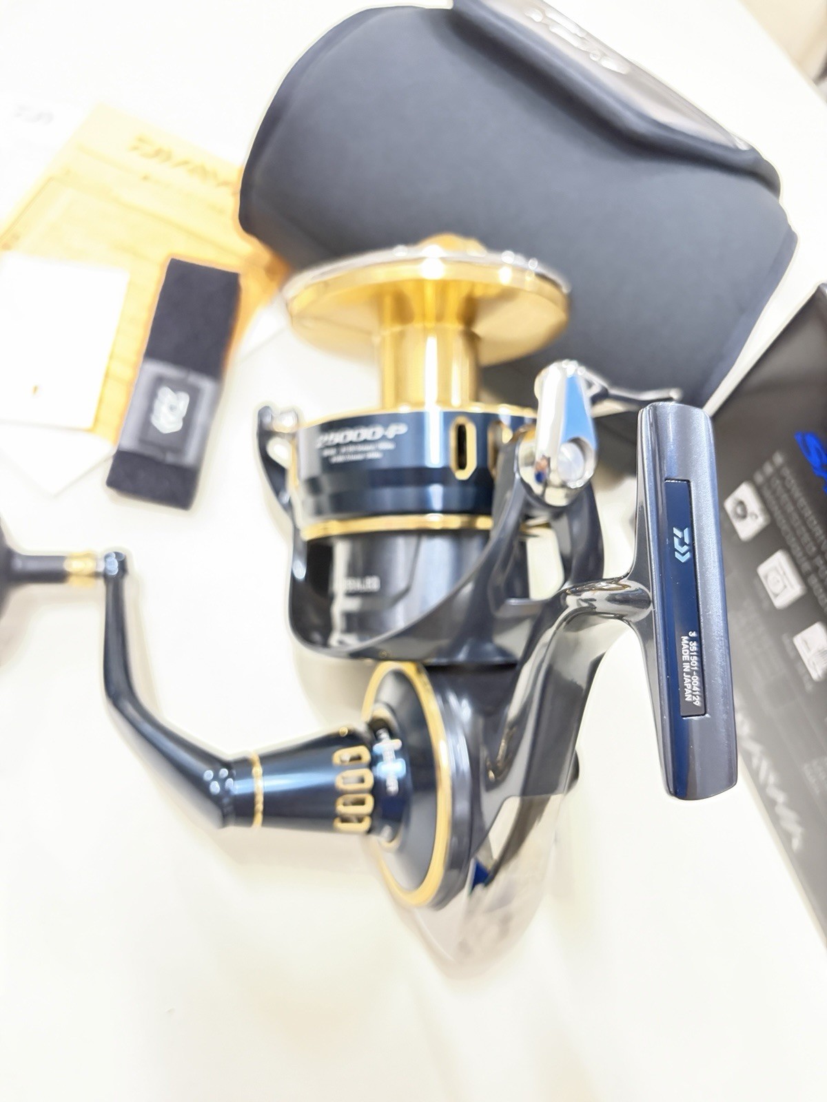 Daiwa 25 SALTIGA 25000-P Spinning Reel New in Box Made in Japan
