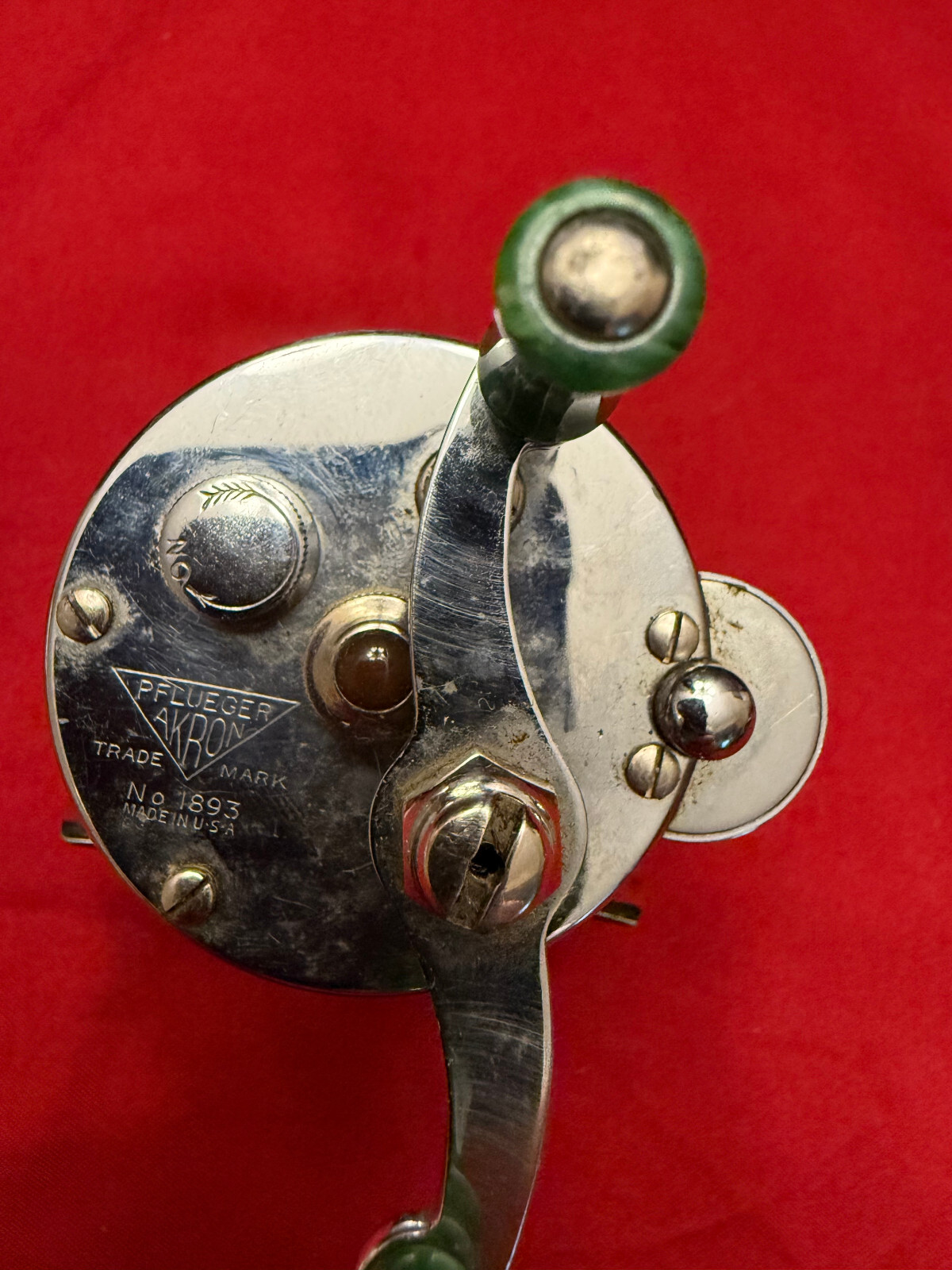 Vintage Pflueger Akron Model 1893 Baitcasting Fishing Reel