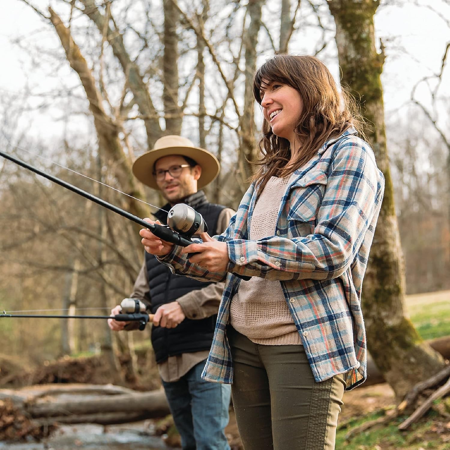 Effortless Fishing with 33 Spincast Reel – Audio Bite Alert & Lightweight