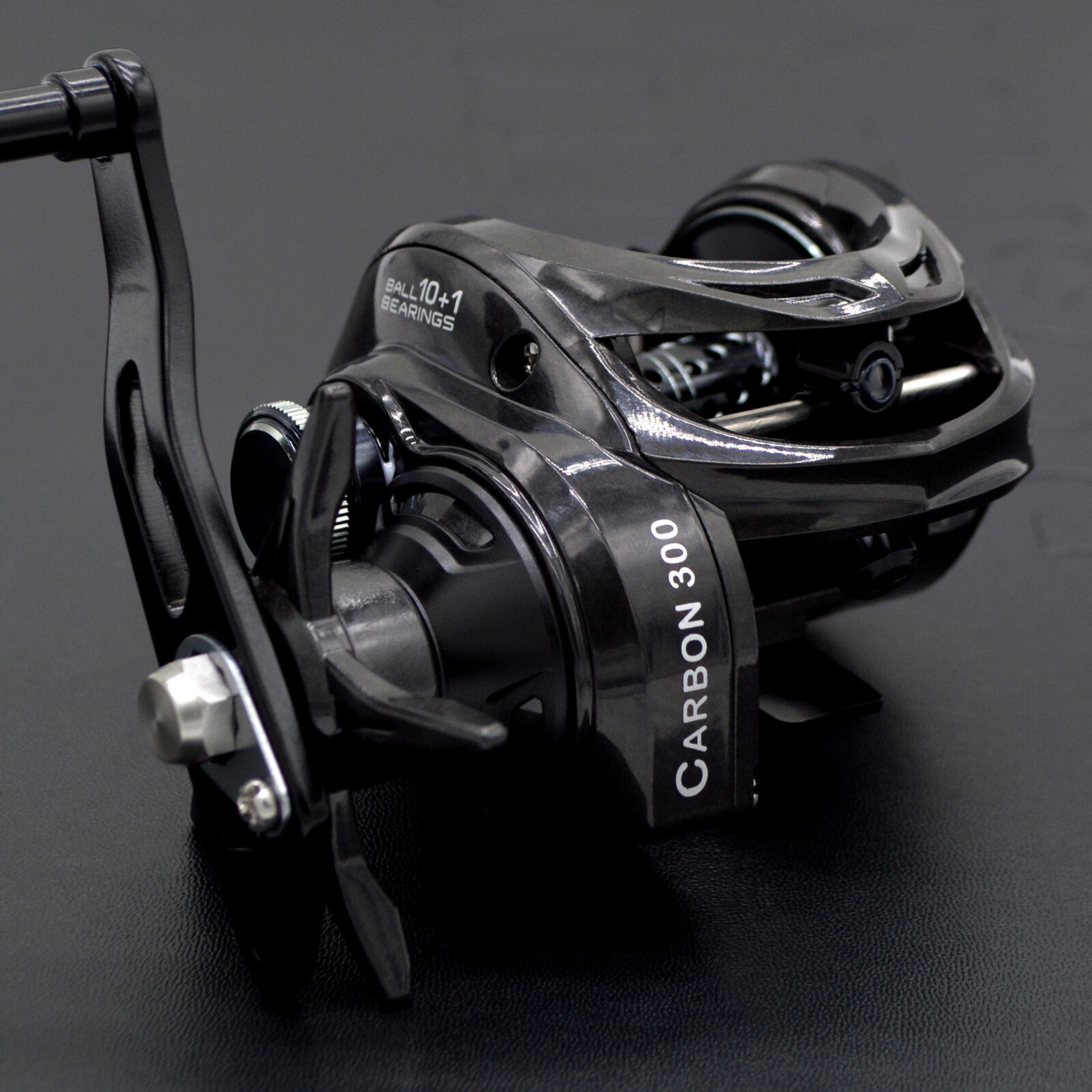 CAMEKOON Size 300 Baitcaster Fishing Reels Carbon Frame 8 Button Magnetic Brakes