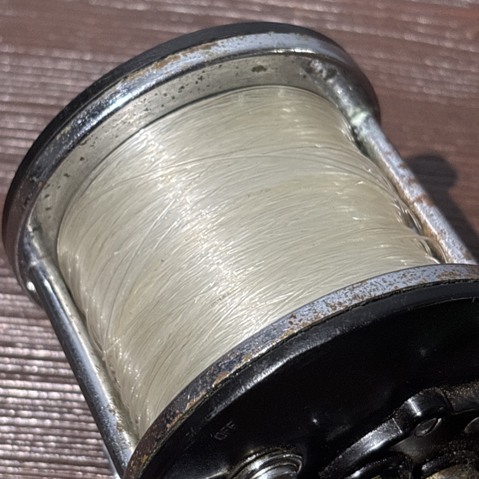 Vintage Penn Long Beach 65 Saltwater Fishing Reel Green Marbled Torpedo Knob