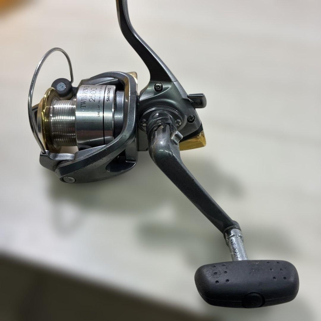 TWINPOWER 2500 Spinning Reel Inventory Number R144