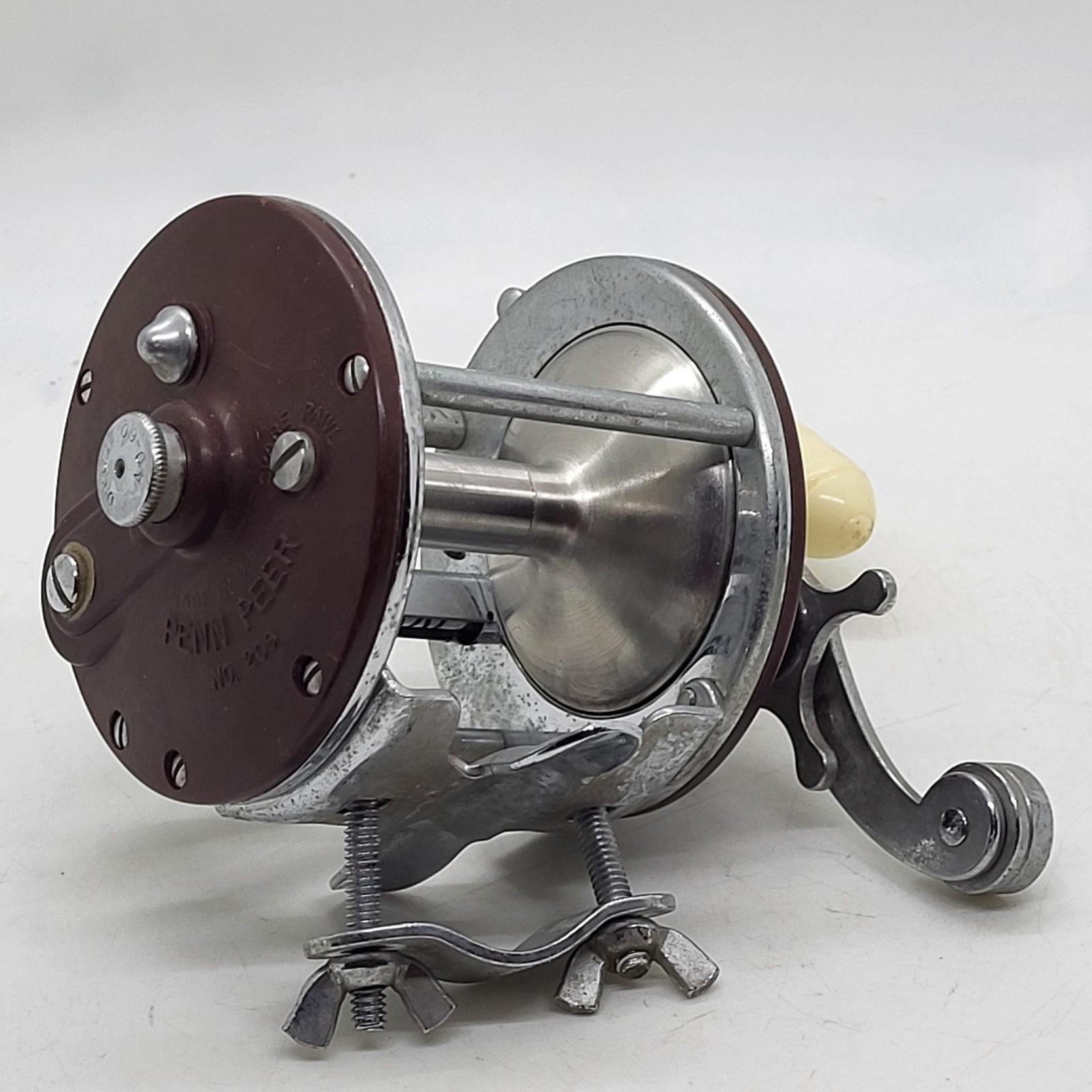 PENN PEER 209 Model 30-209F, Level Wind Bait Casting Reel, 3.1 Ratio, VG+ Cond