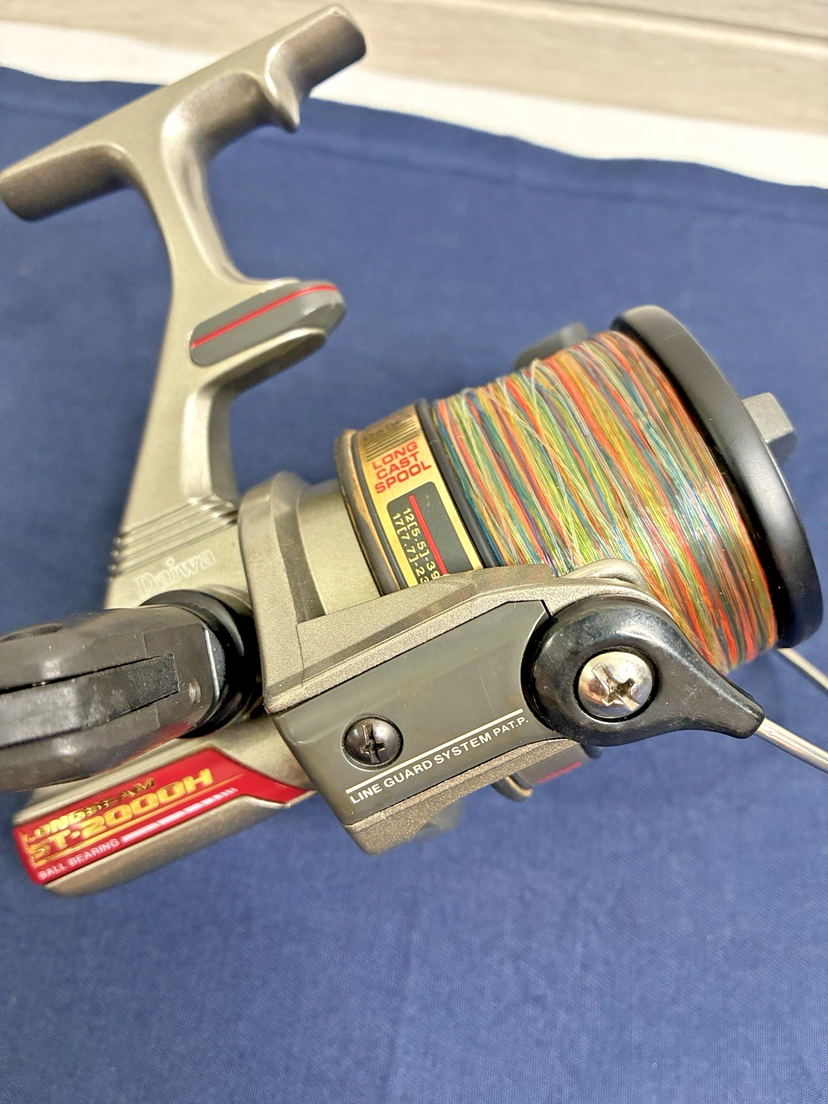 reel DAIWA longbeam ST-2000H Japan