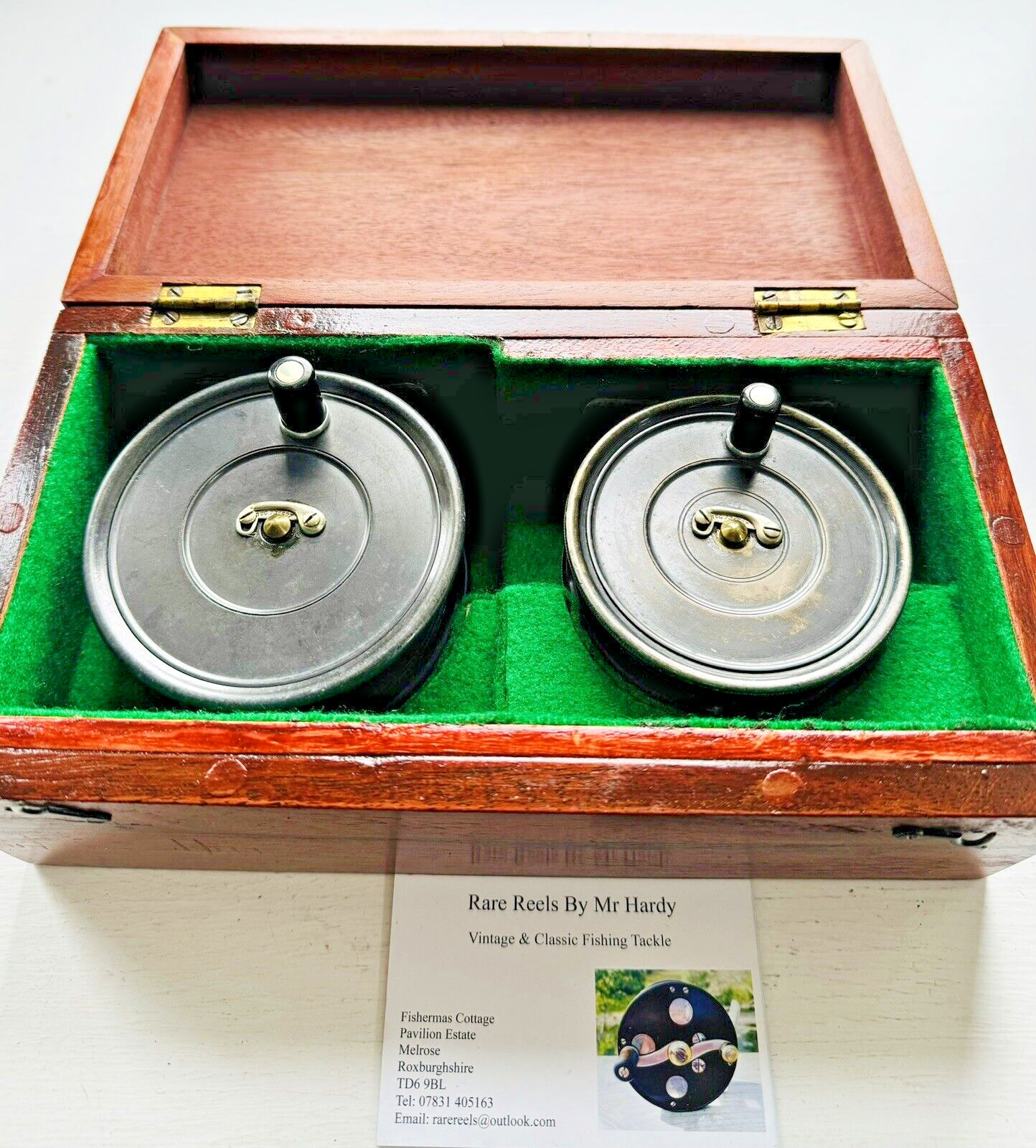 Vintage Hardy The Uniqua 3 1/8 & 3 1/2 Inch Fly Reel Set In Presentation Box
