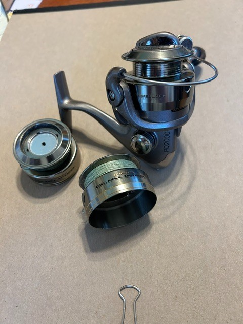 Bass Pro – Pro Qualifier PQ2000 Spinning Reel w/3 spools