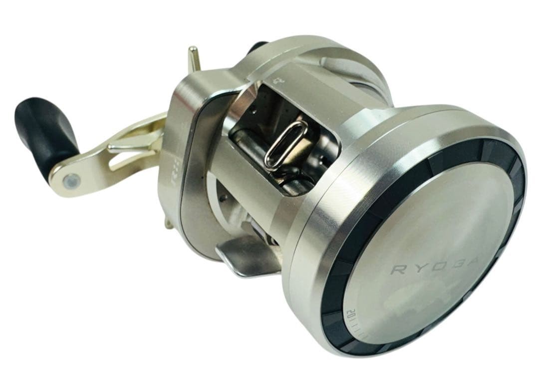 DAIWA Ryoga 1016 Bait Reel Fishing Gear Slightly Used Great Condition