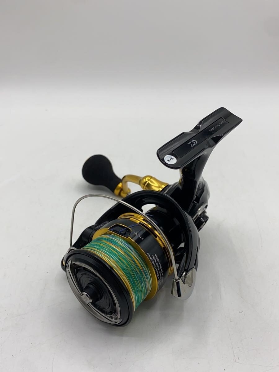 Daiwa LT4000-CXH Spinning Reel 10.4oz, 8.3in, Saltwater, Excellent Condition