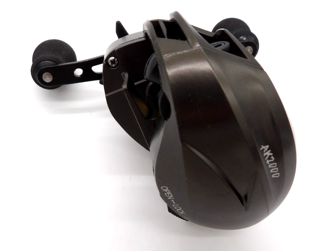 AK2000 Baitcast Reel 7.2:1 Right-Hand Retrieve Black Star Drag – New/No package