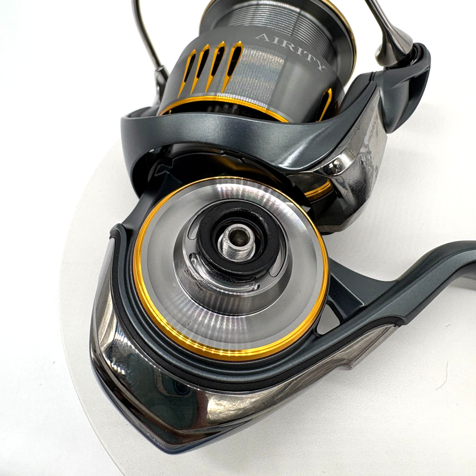 Daiwa 23 AIRITY PC LT2500-H Spinning Reel 00061138 Both Handed Light Weight ‎NEW