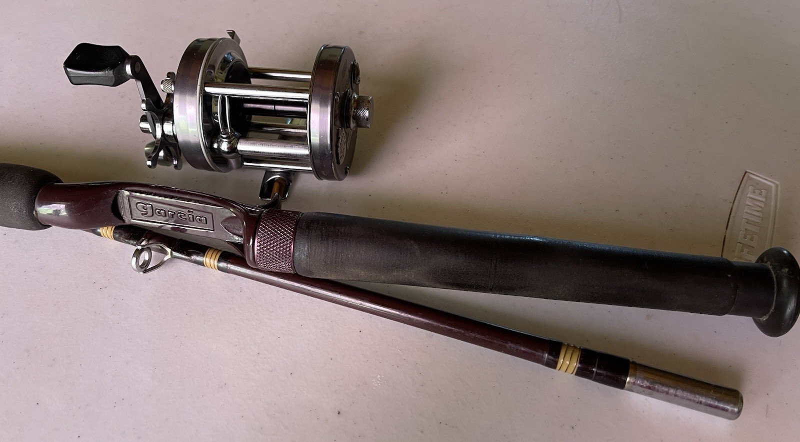 ABU Garcia 6500C Reel & Garcia 4Star Conolon Muskie 5’6” Rod Perfect Condition
