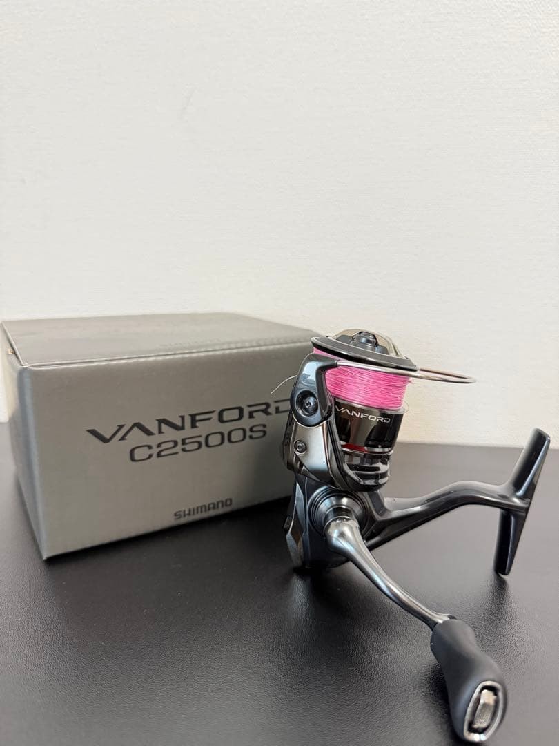SHIMANO VANFORD C2500S Spinning Reel Lightweight MGL Rotor Fishing Gear