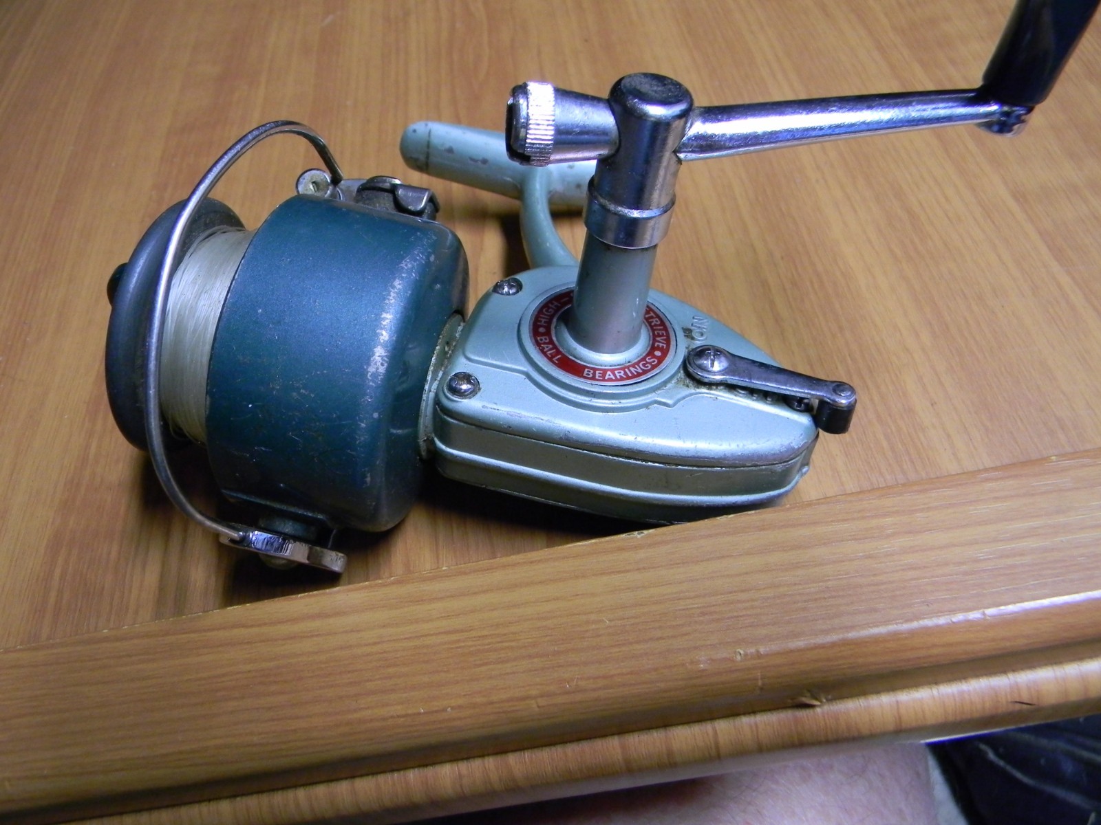 Vintage Heddon 248 Spinning Reel Heavy Duty Large Fishing Reel -Ball Bearings