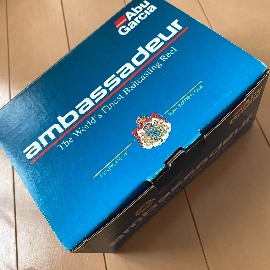 Abu Garcia Ambassador 2500CI Silver Instant Anti-Reverse Used from Japan