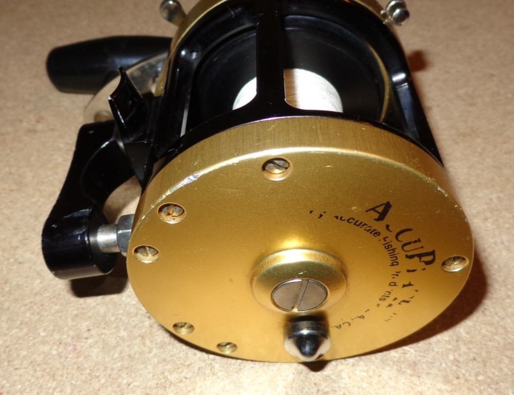 Penn Senator 3/0 Reel With Black Accurate AccuFrame Gold AccuPlates Conversion