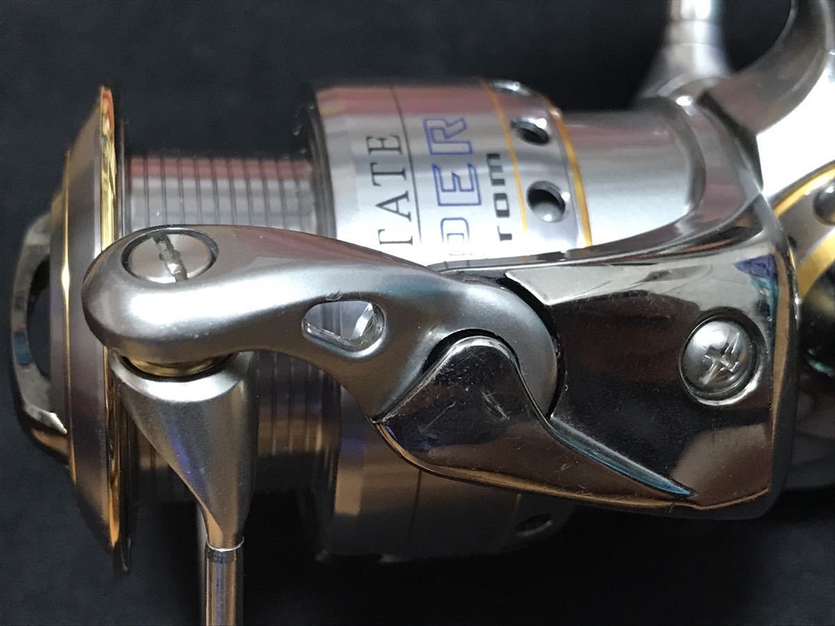 DAIWA Certate Hyper Custom 2500R Reel Excellent Used /w Semi-Hard Case & Pouch