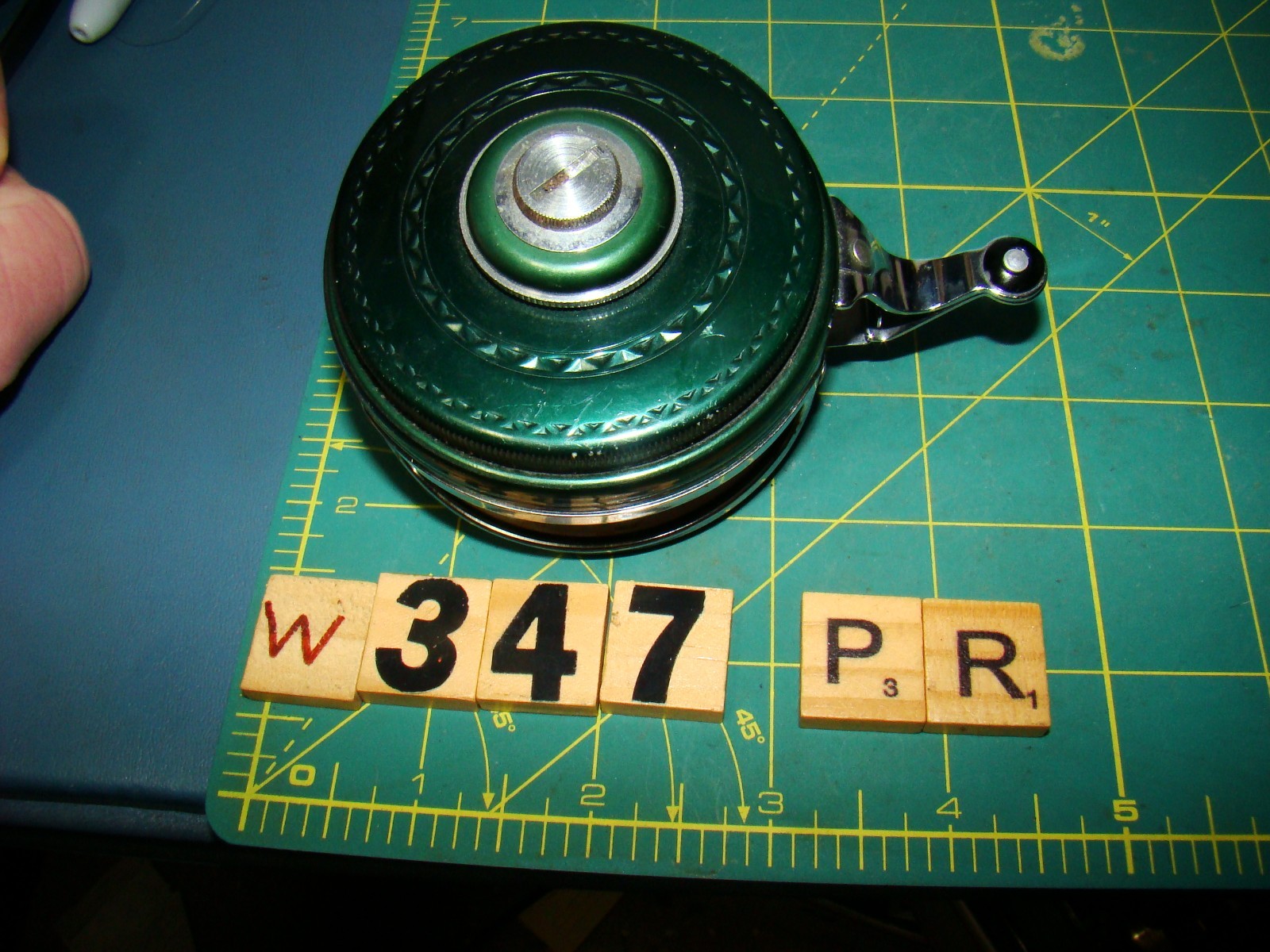 W0347 PR NICE VINTAGE SHAKESPEARE SILENT TRU ART AUTOMATIC FLY FISHING REEL