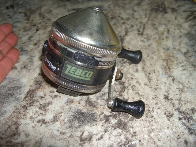 Zebco 33 Made in the USA Spincast Fishing Reel rhino tough used