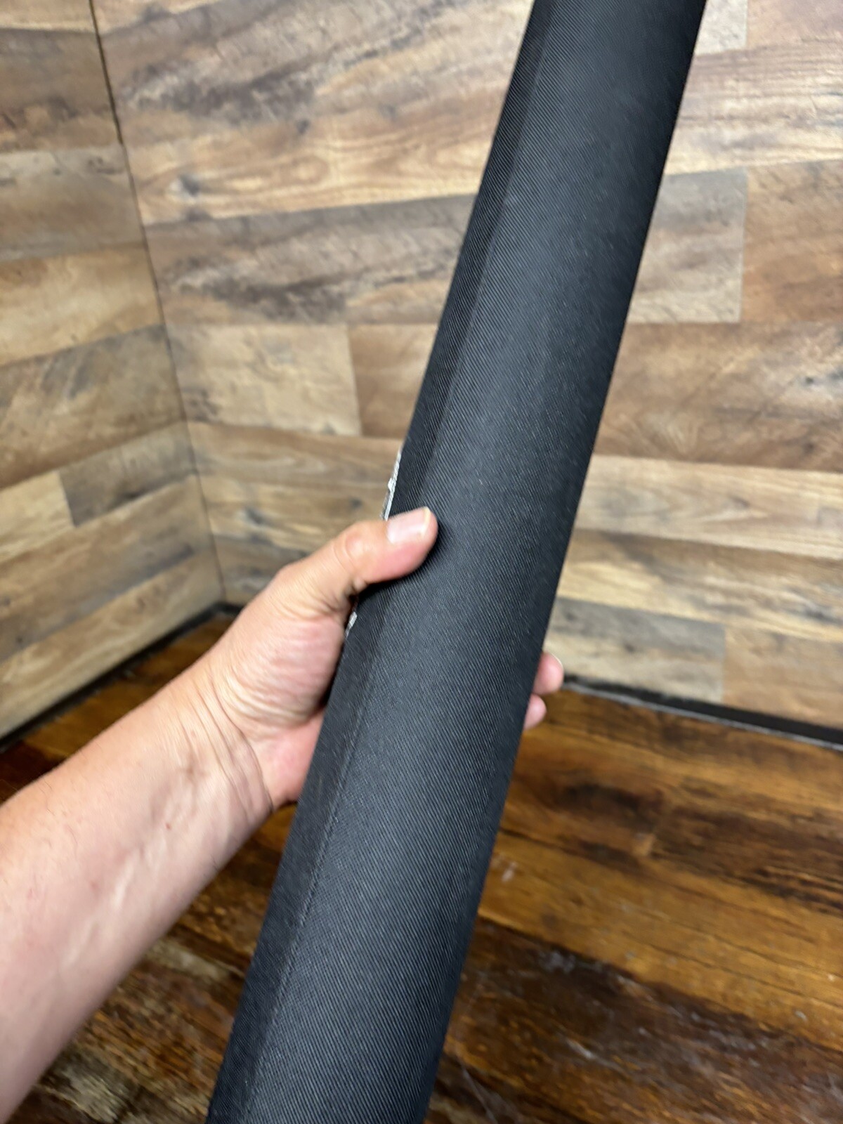 Bass Pro Shops Pro Qualifier 33″ TUBE ONLY in good used condition