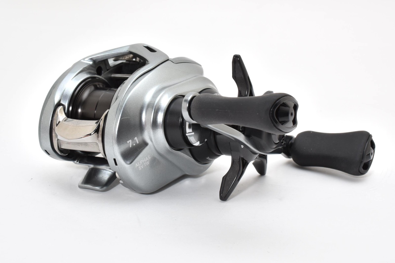 Daiwa 21 Alphas SV TW 800S-H Right Handled Baitcasting Ree Near Mint JAPAN #2687