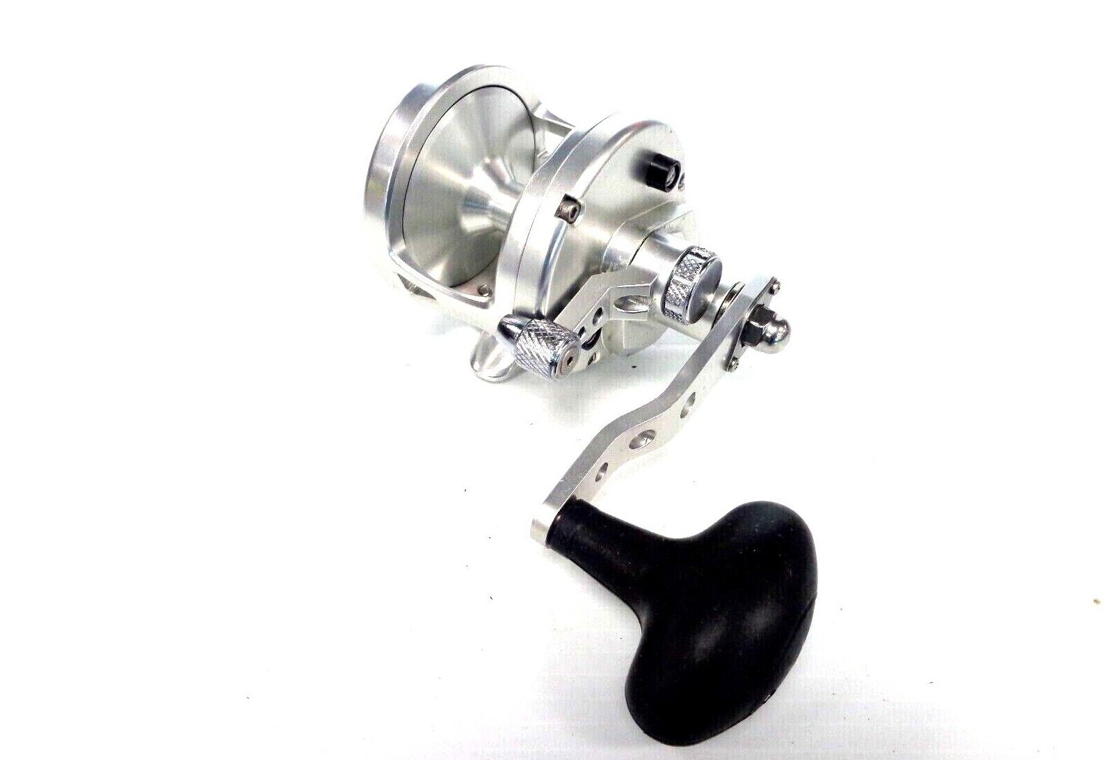 Avet MXJ5.8 G2 NGP Single Speed Lever Drag Reel – Right Handed – SILVER