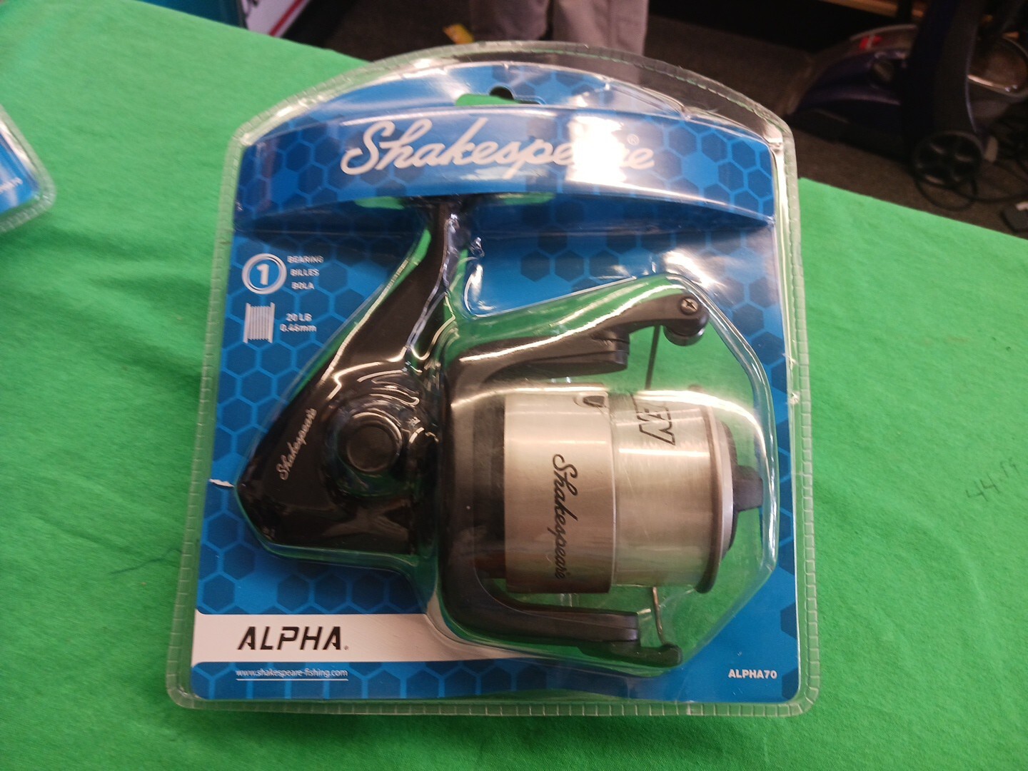 SHAKESPEARE ALPHA70B SPINNING REEL New