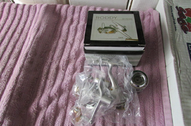 NEW Penn Roddy Reel # 341 BK-8A