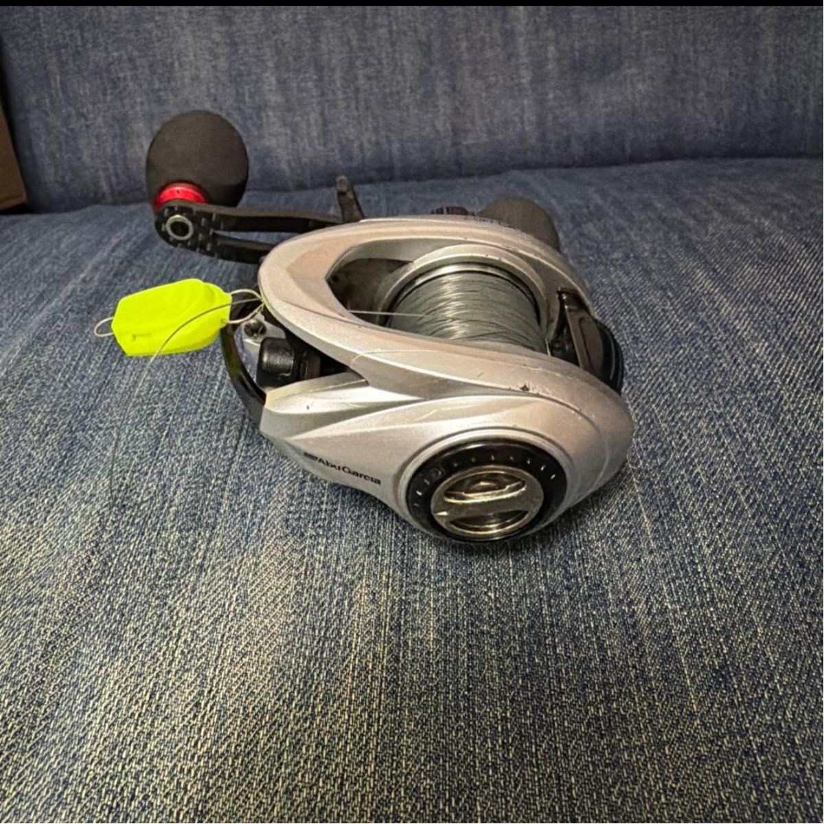 Abu Garcia Zenon Baitcasting Reel Baitcasting Fishing Reel Used Line Included