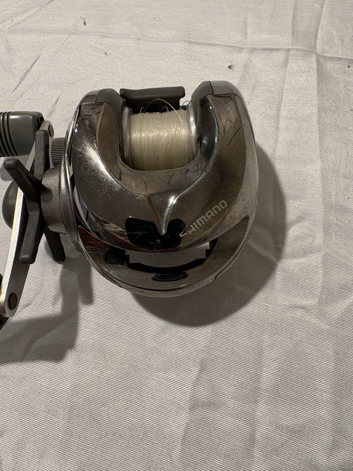 Shimano Callisto CSO-100 Baitcast Reel 4.4:1 Right Hand 2BB Star Drag Gray
