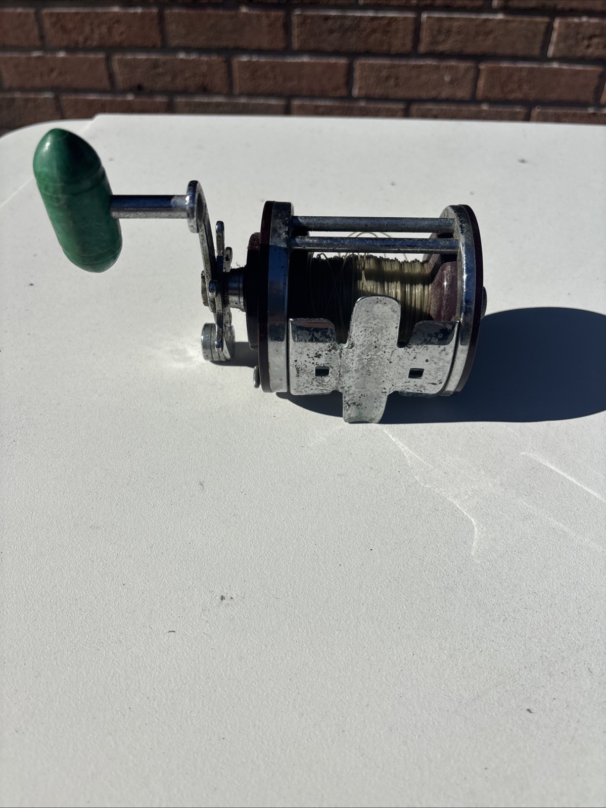 Penn Jigmaster 500 Conventional Vintage Fishing Reel Red Silver Green Handle
