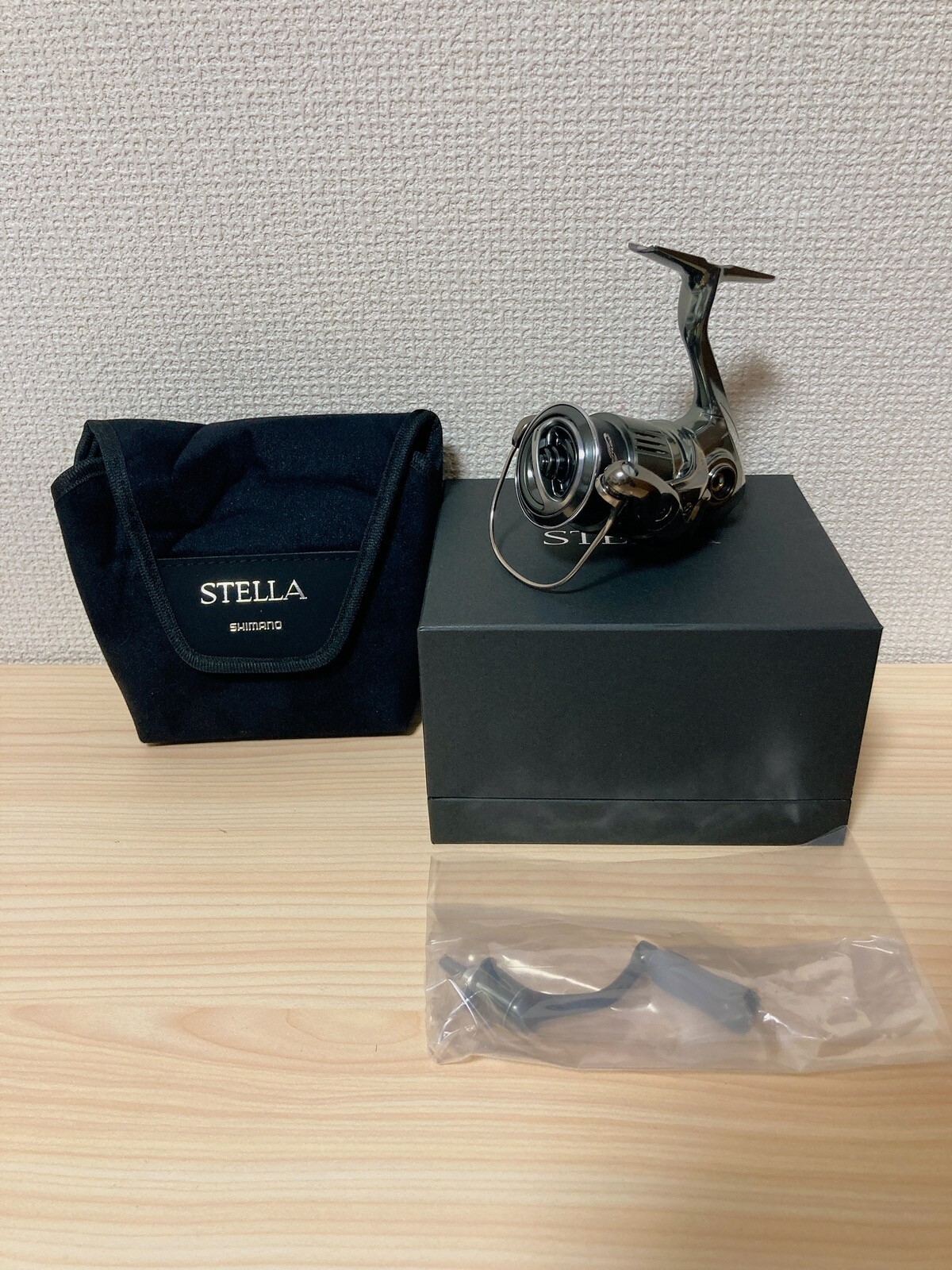 Spinning Reel 22 STELLA C2000S 5.1:1 Saltwater Fishing Reel IN BOX
