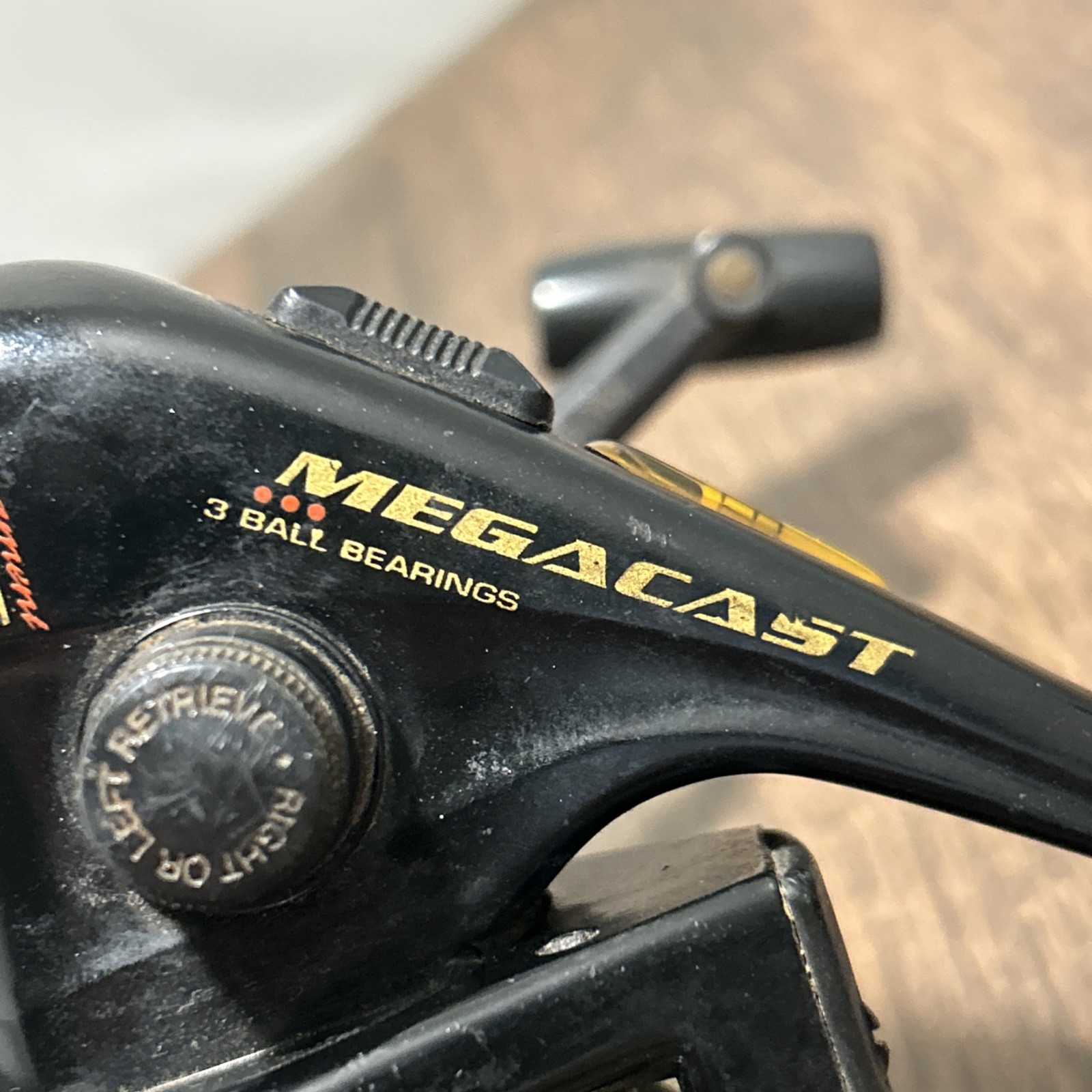 MEGACAST TOURNAMENT SERIES BASS PRO SHOPS SPINNING REEL MEGA 40 RD 15/170 KOREA